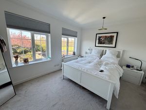 Photo 3- click for photo gallery